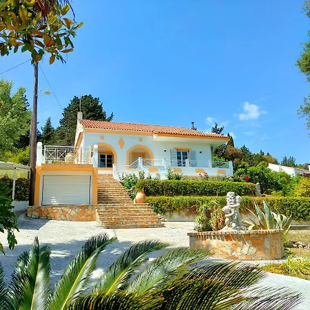 Southern Comfort Villa *